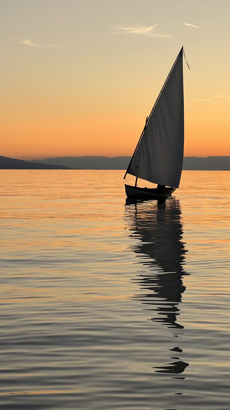 Sailing, 2023. by Brigitte B Burckhardt, exhibited at Aurea Photo Gallery.