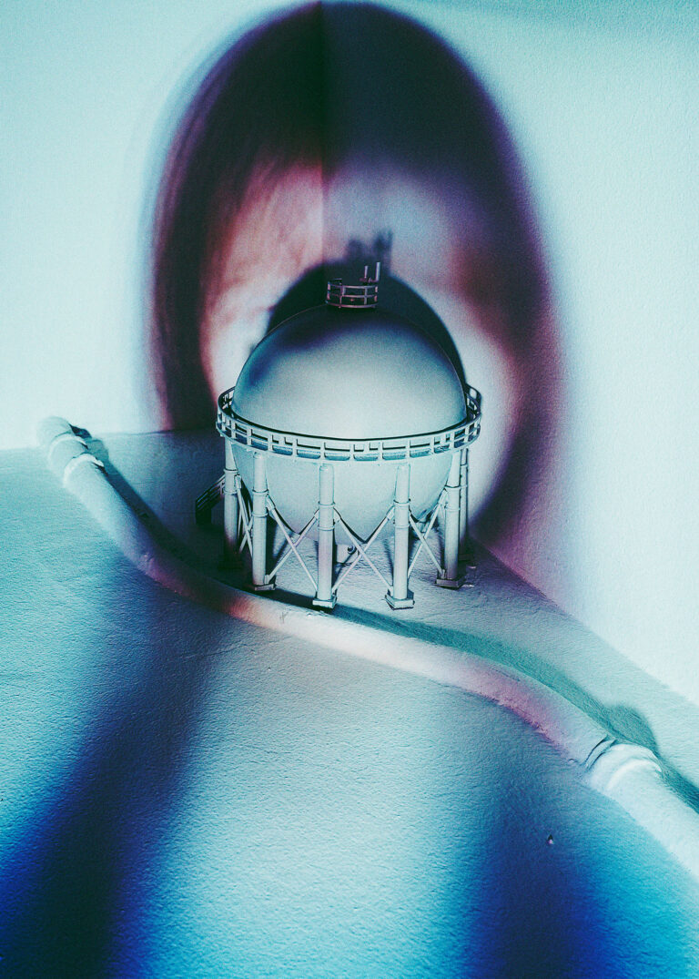 Fallen Light 1, Year. by Yasuhito Hatajima, exhibited at Aurea Photo Gallery.