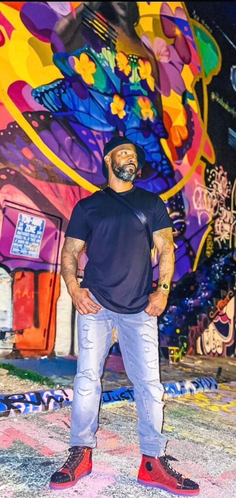 Wynwood Nights, 2022. by Yaasmeen Ruqqyya, exhibited at Aurea Photo Gallery.